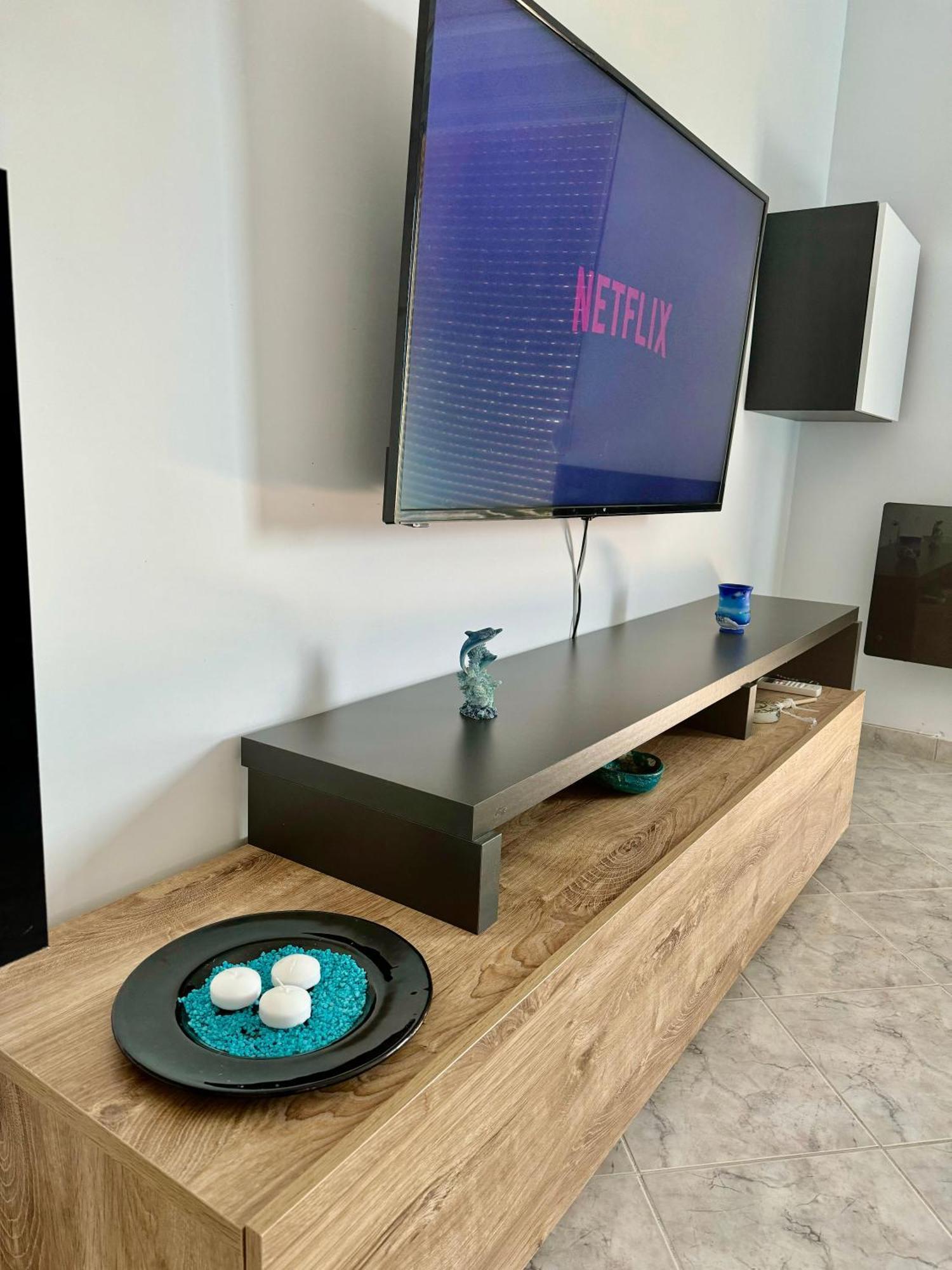 Comfy Blue Sarande Apartment Bagian luar foto