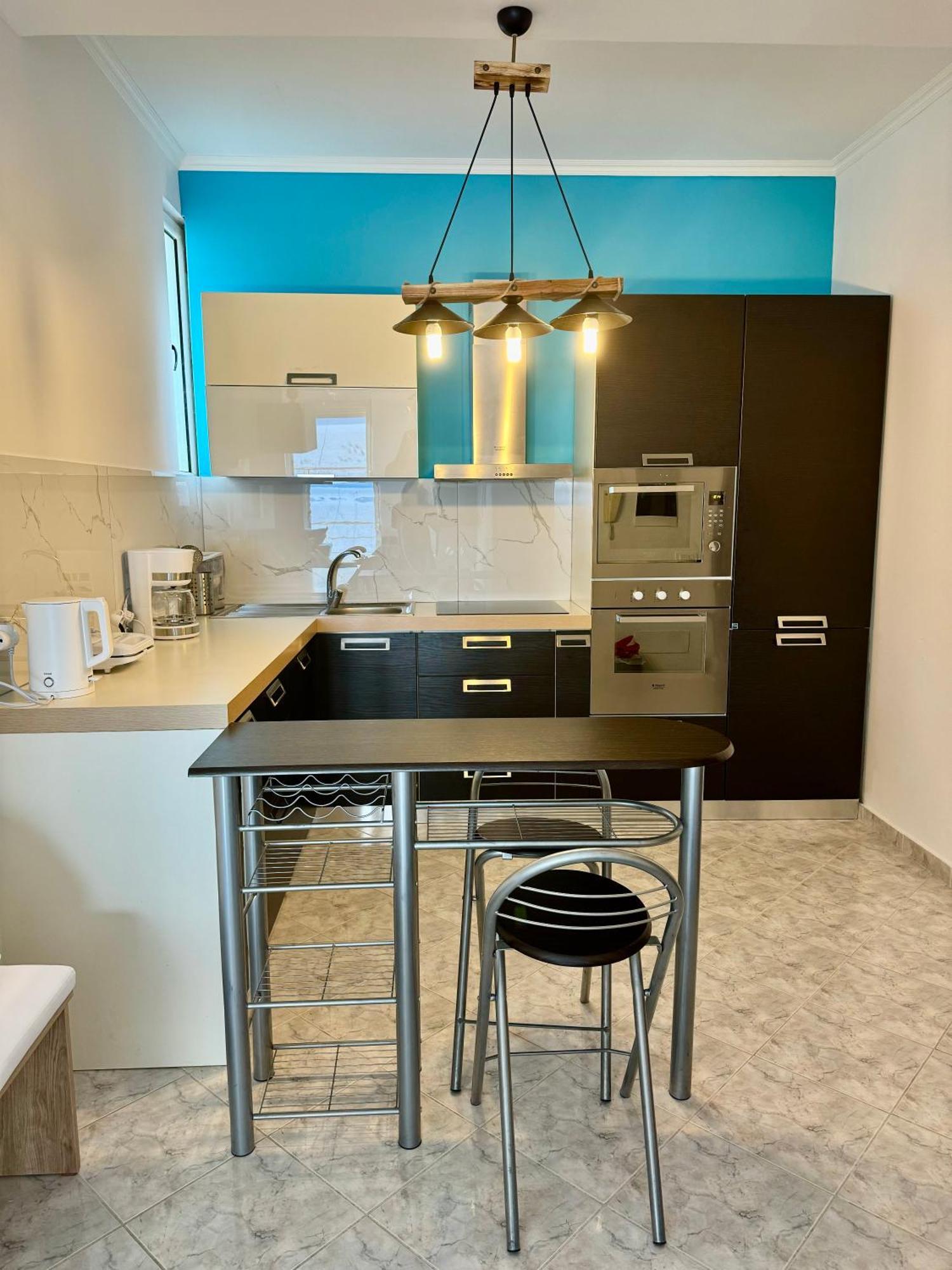 Comfy Blue Sarande Apartment Bagian luar foto